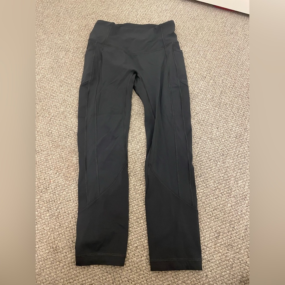 See water Green lululemon leggings with pockets